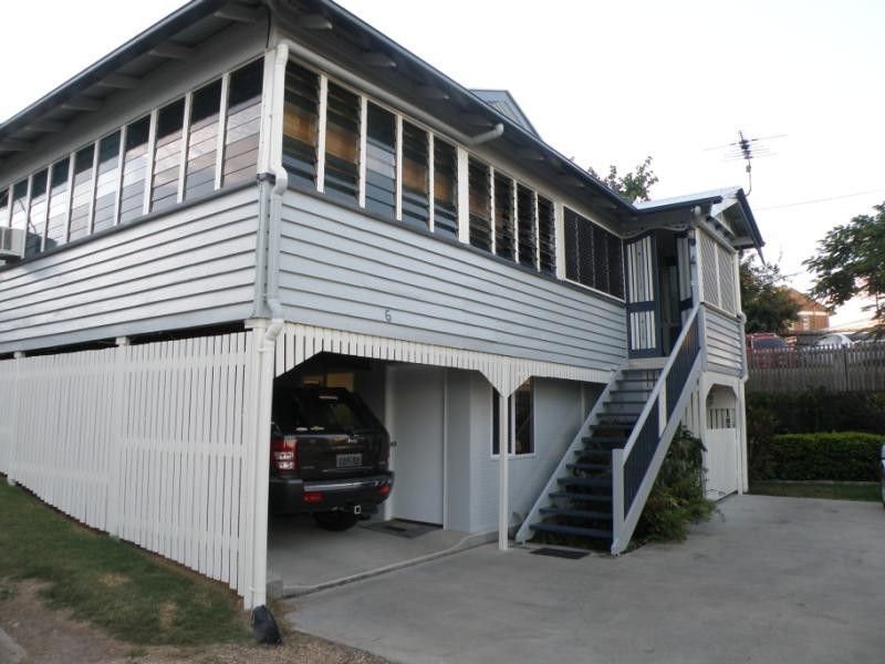 6 Kellow Street, The Range QLD 4700